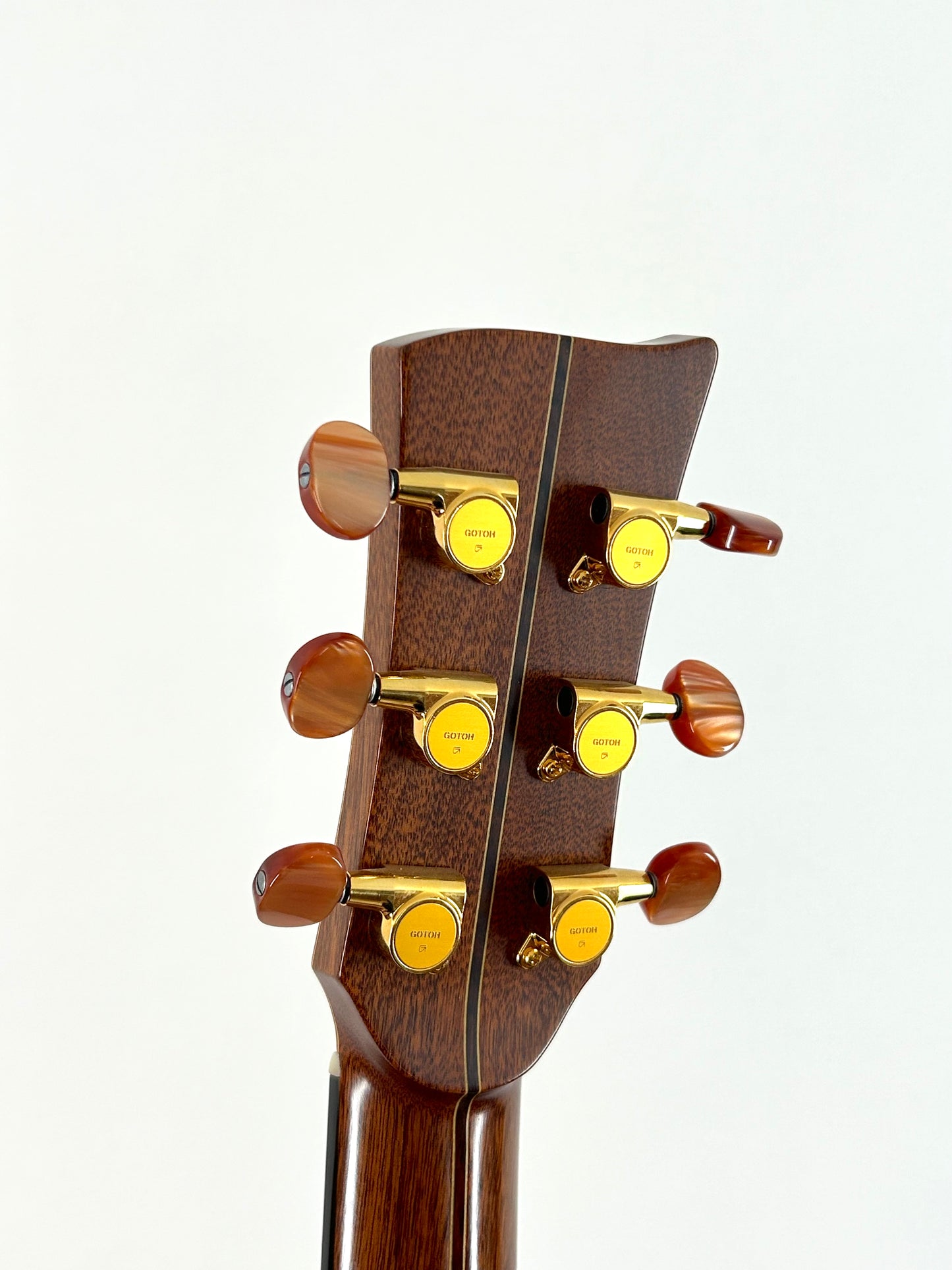 McIlroy AD60 Premium Serie Dreadnought Koa Fichte Gitarre