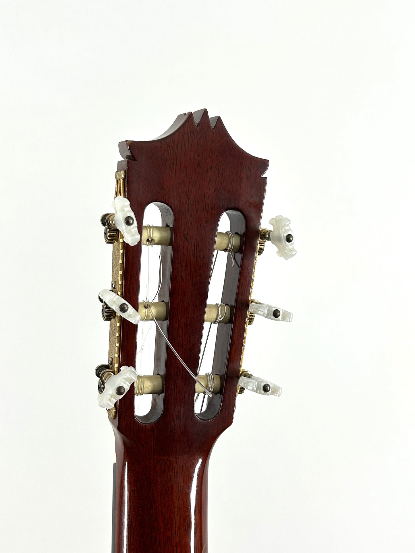 Hiroshi Tamura P-50 – Vollmassive Konzertgitarre (1969) Japan