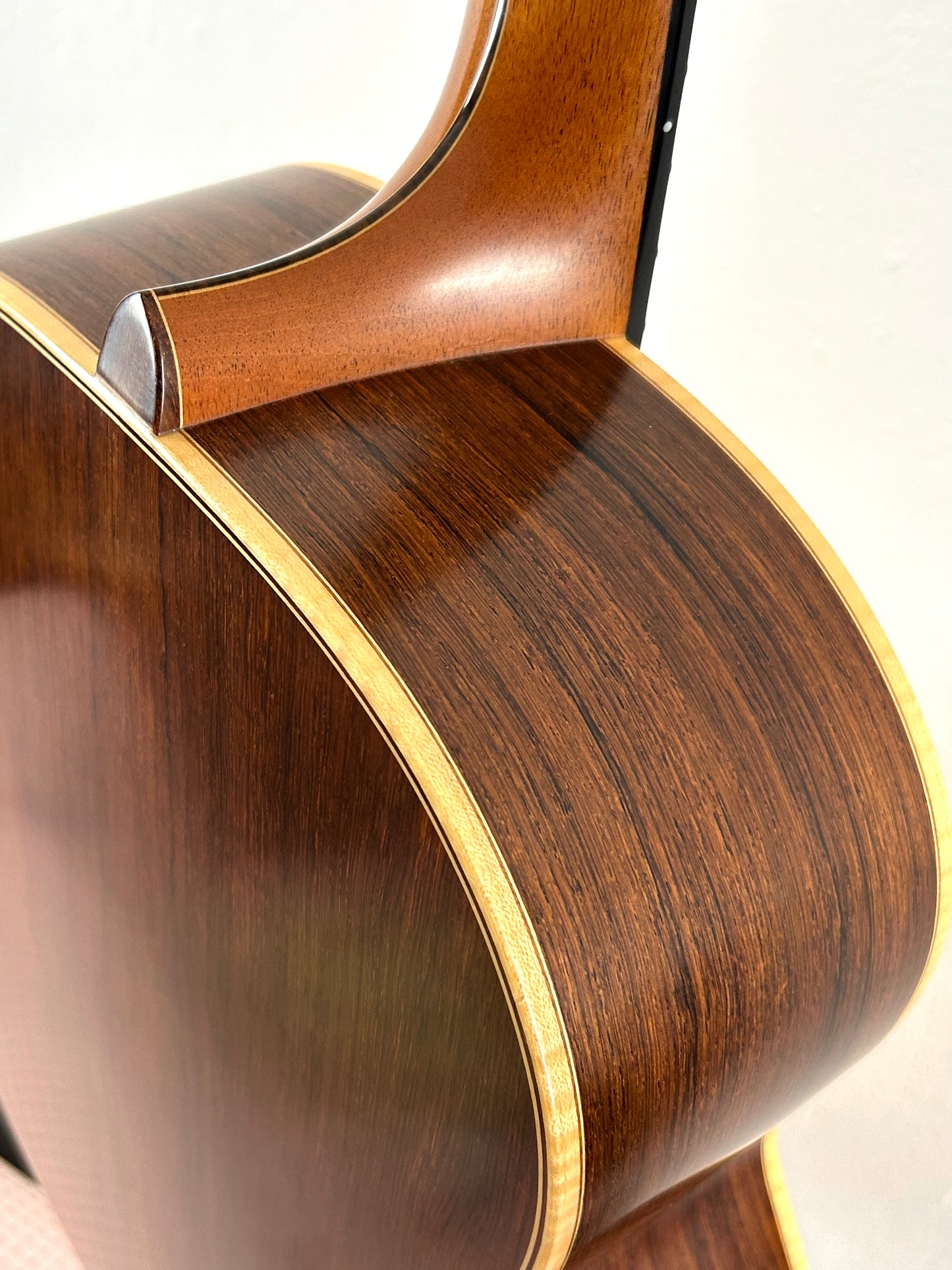 McIlroy A56 Italian Spruce Madagascar Rosewood Gitarre Westerngitarre