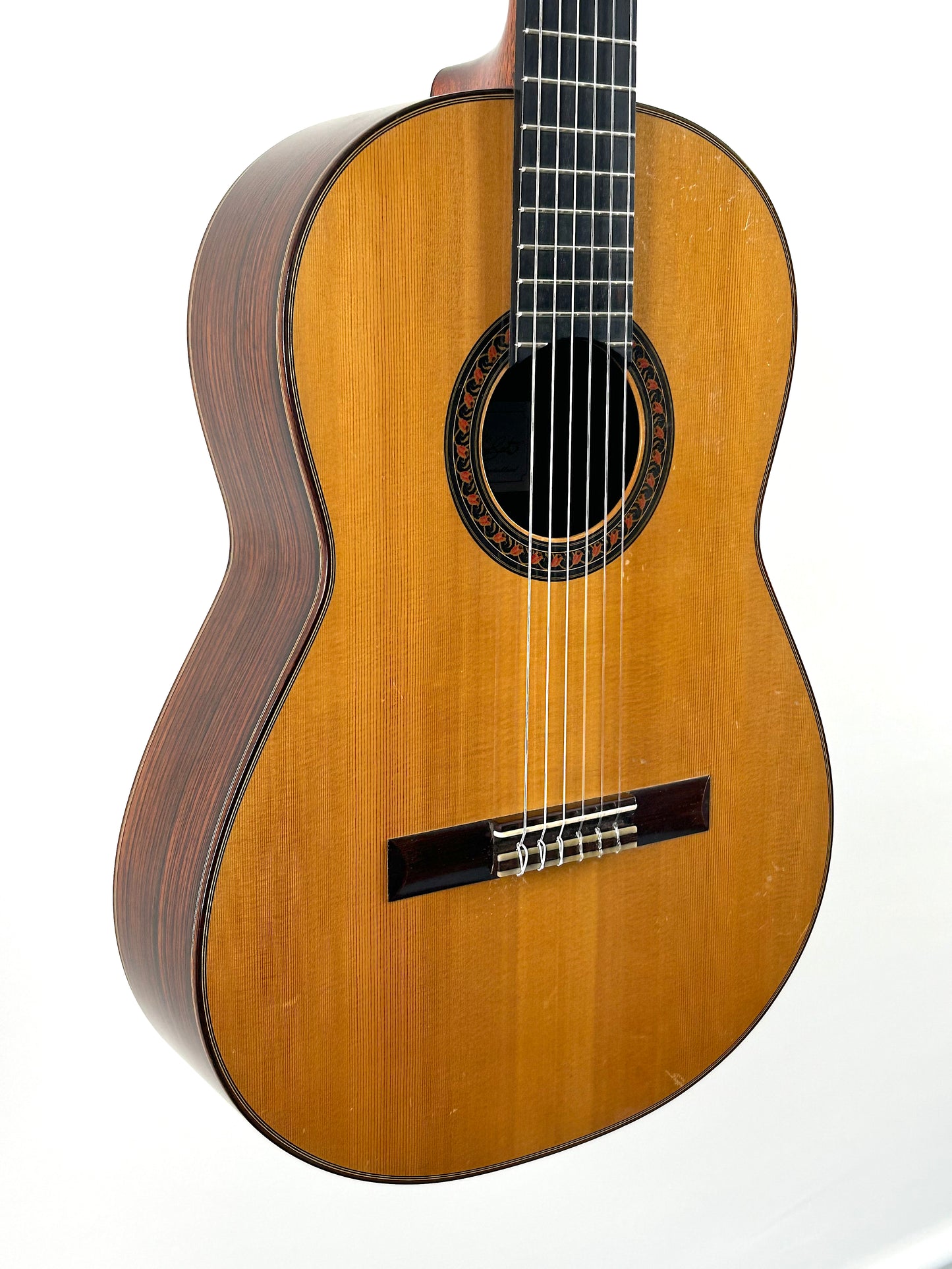 Kazuo Sato Video! (Ehem. David Rubio Mitarbeiter) 63,5 cm Gitarre