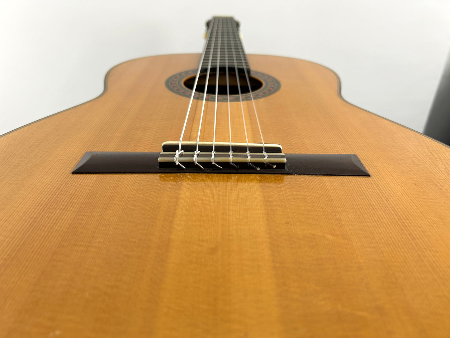 Kazuo Sato Video! (Ehem. David Rubio Mitarbeiter) 63,5 cm Gitarre