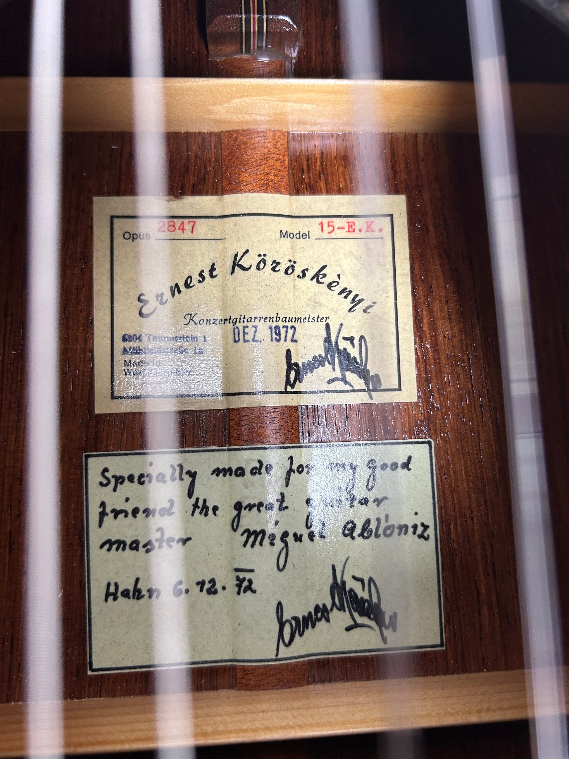 Ernest Köröskenyi-15 E.K. Miguel Abloniz Etikett, Widmung