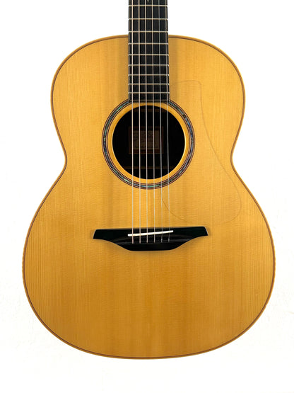 McIlroy A56 Westerngitarre – Italian Spruce, Madagascar Palisander Bottom and Sides, handmade in Irland, Guitarello