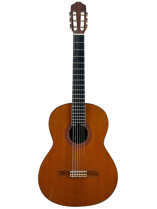 Valdez 18 Classical Guitar Cedar Top