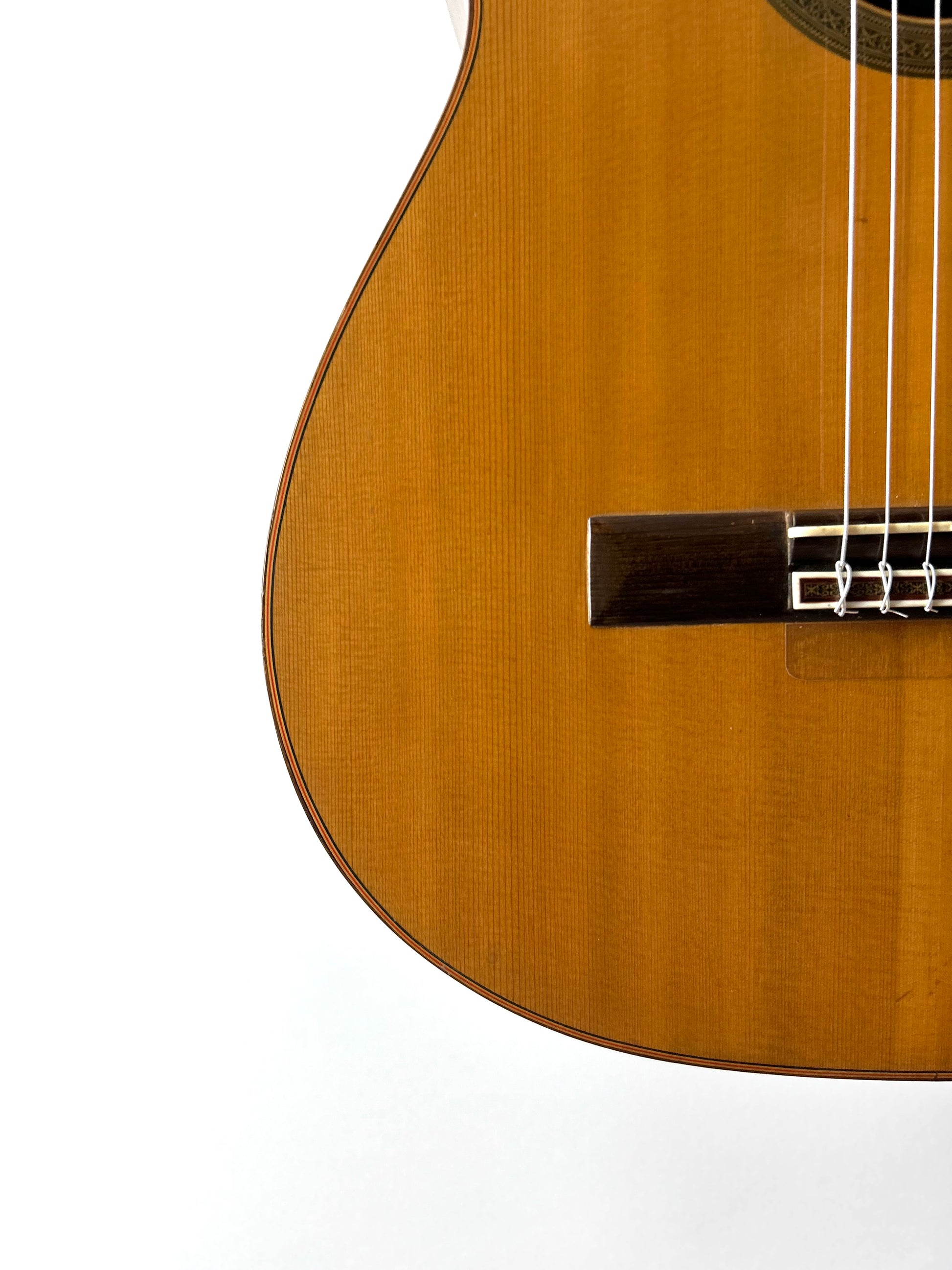 Yamaha GC-30B 1974 Decke Details 3